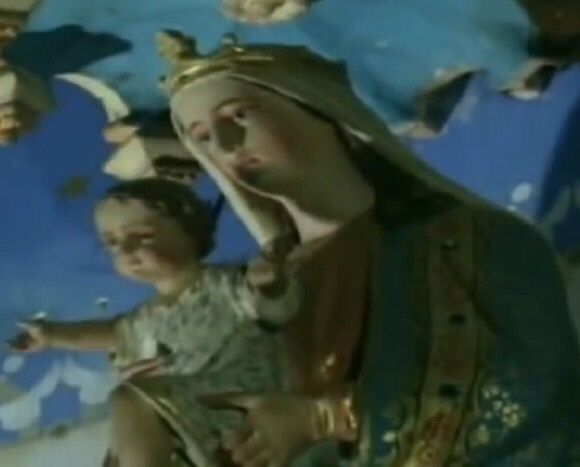 Imagen de María Magdalena ¿con un bebé?