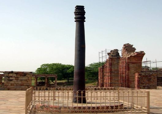 Columna de acero inoxidable de Nueva Delhi