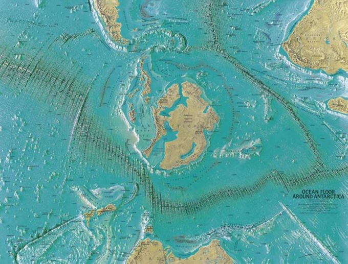 Plano de la Sub superficie de la Antártida sin hielo