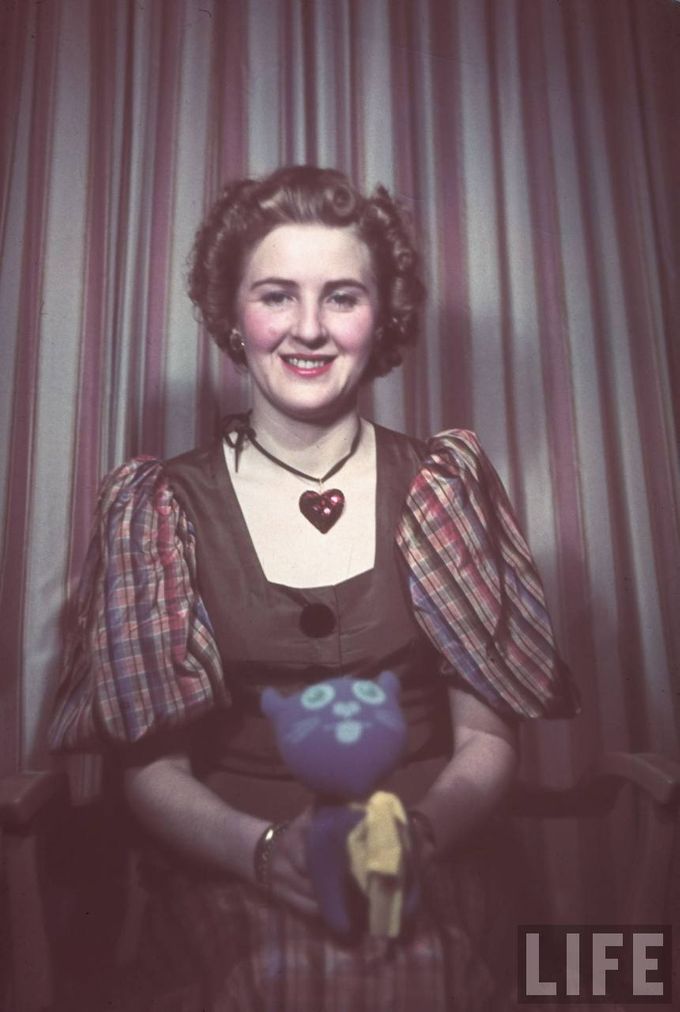 Eva Braun en la portada del Life