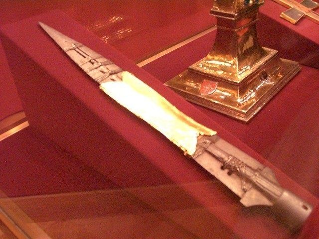 Tesoros de la casa de Habsburgo, la Lanza de Longinos, en el museo de Hofburg, de Viena