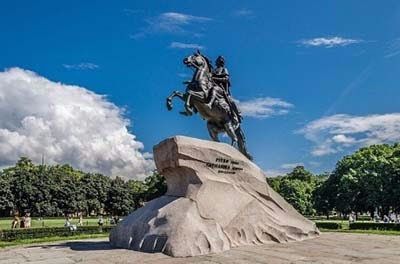 Estatua del jinete de bronce