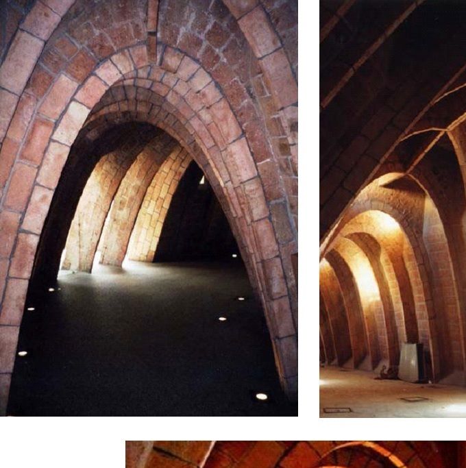 Arcos catenarios en buhardilla la casa Milá