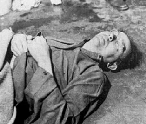 Foto de Himmler después de su suicidio