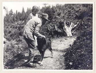Hitler con Geli Raubal en el verano de 1931