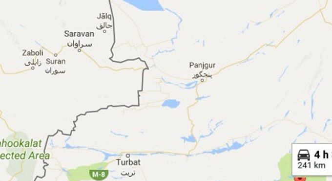 Está a cuatro horas en coche desde Karachi al Parque Nacional de Hingol, a lo largo de la carretera costera de Makran. La esfinge de Baluchistán se encuentra dentro del Parque Nacional Hingol.
