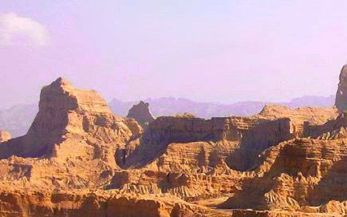 La carretera costera de Makran. Fuente: www.tresbohemes.com
La esfinge de Beluchistán