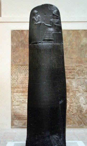 Estela con el Código de Hammurabi