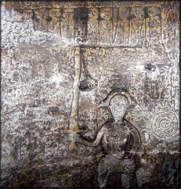La gran figura que se muestra aquí una vez se pensó que era Enrique II o San Miguel, pero ahora se cree que es San Jorge. Fue adoptado por los cruzados como un modelo de caballerosidad caballeresca antes de que él se convirtió en el santo patrón de Inglaterra.