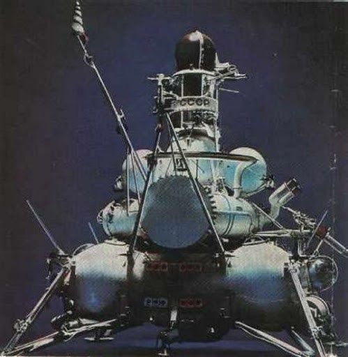 Fotografía de la Sonda Lunik 15 antes del despegue | Fuente: Aerospaceweb