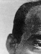 Derechos de autor de la imagenGetty ImagesImage caption Antoine de Saint-Exupéry tenía 44 años cuando murió.