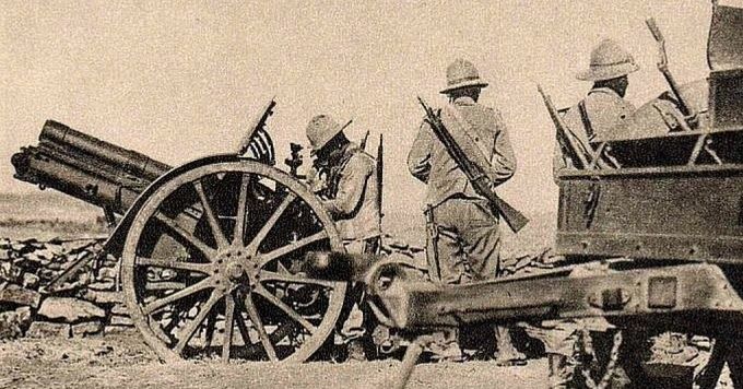 Soldados italianos reclutados en 1935 en Montevarchi para luchar en la Segunda Guerra Italo-Abisinia.