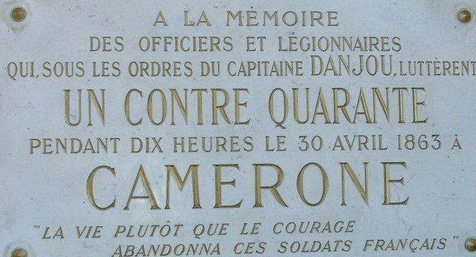 Placa Conmemorativa de la Batalla de Camarón Al Capitan Danjou