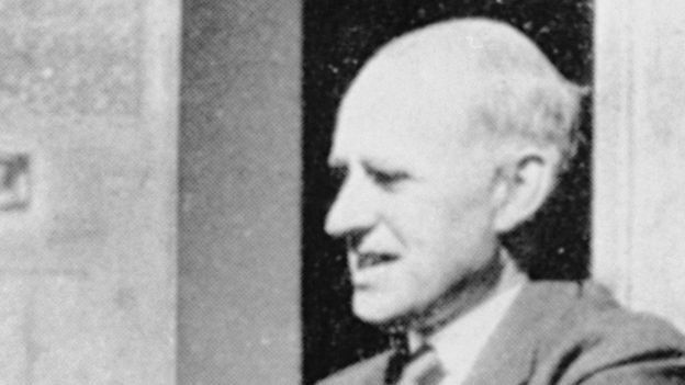 Derechos de autor de la imagenSPLImage caption
Lemaitre fue estudiante de Eddington, quien probó la teoría de Relatividad.