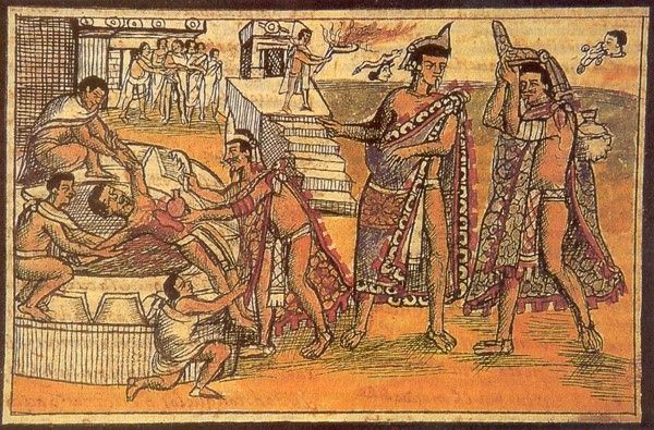 Algunos historiadores creen que los sacrificios y el canibalismo pueden deberse a una deficiencia de proteínas.