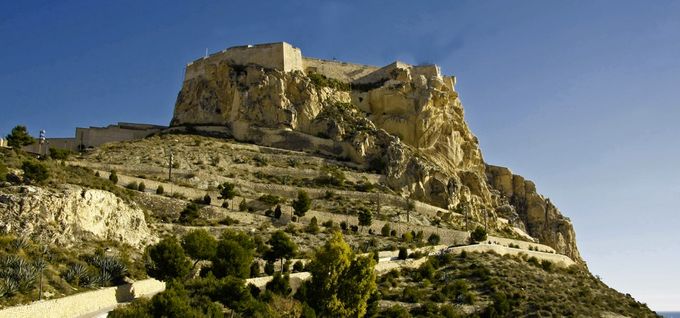Castillo de Santa Bárbara