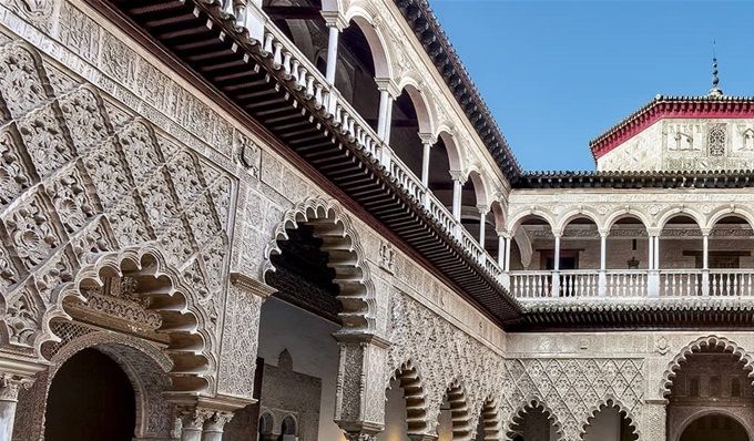 El patio de las Doncellas, uno de los espacios más emblemáticos del Alcázar de Sevilla