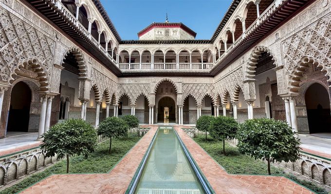El patio de las Doncellas, uno de los espacios más emblemáticos del Alcázar de Sevilla