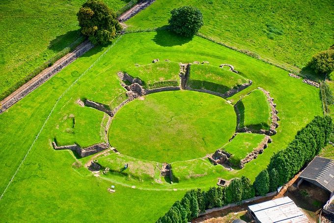 El Castillo de Caerleon-On-Usk un posible candidato de Camelot