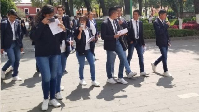 Los estudiantes en Tlaxcala están participando en las actividades conmemorativas de los 500 años de la conquista.