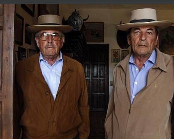 Los hermanos Antonio y Eduardo Miura